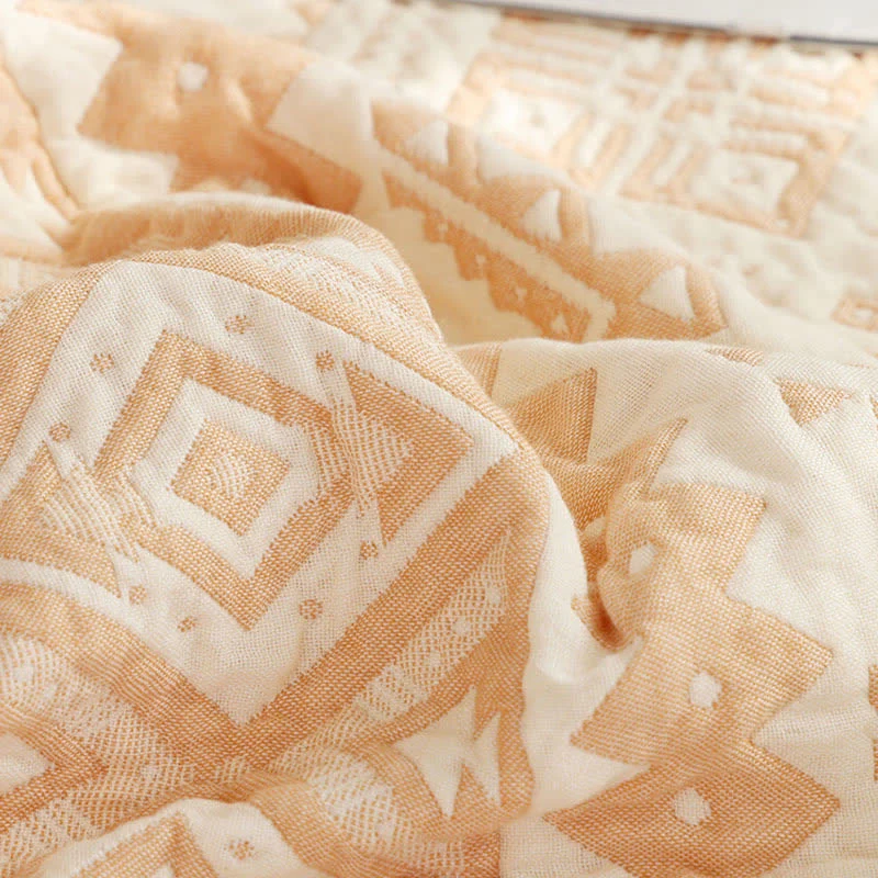Beige Baumwollgaze-Steppdecke mit geometrischem Muster