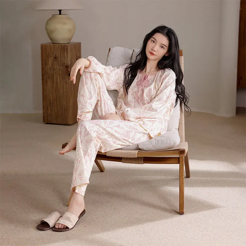 Elegantes Pyjama-Set aus Baumwolle mit Blumenmuster und Rundhalsausschnitt