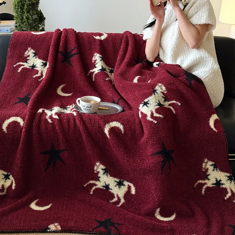 Festliche Strickdecke zum Jahr des Pferdes