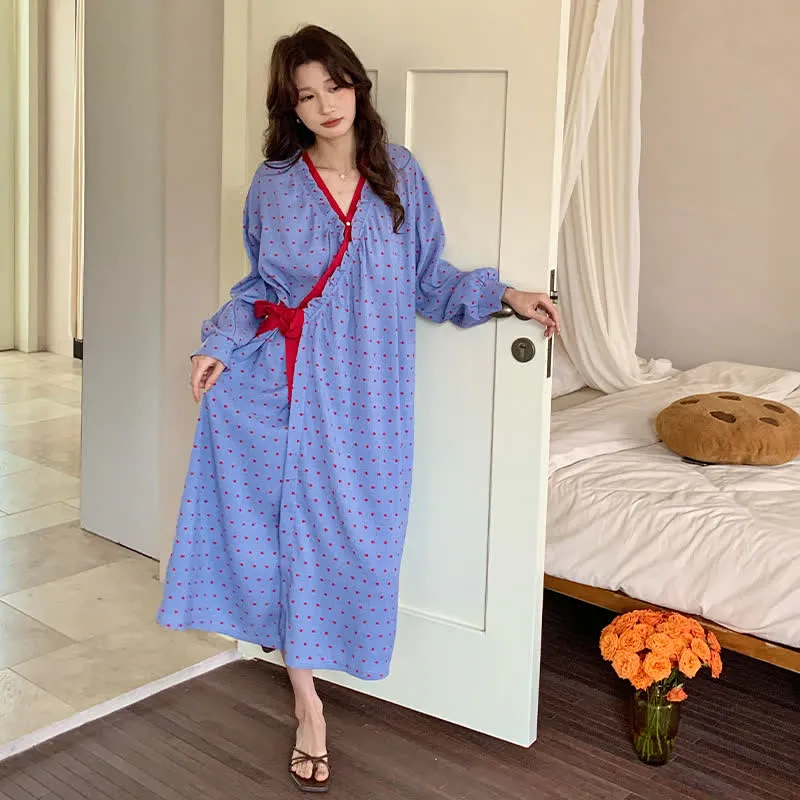 Nachthemd im Kimono-Stil mit Granatapfelmuster