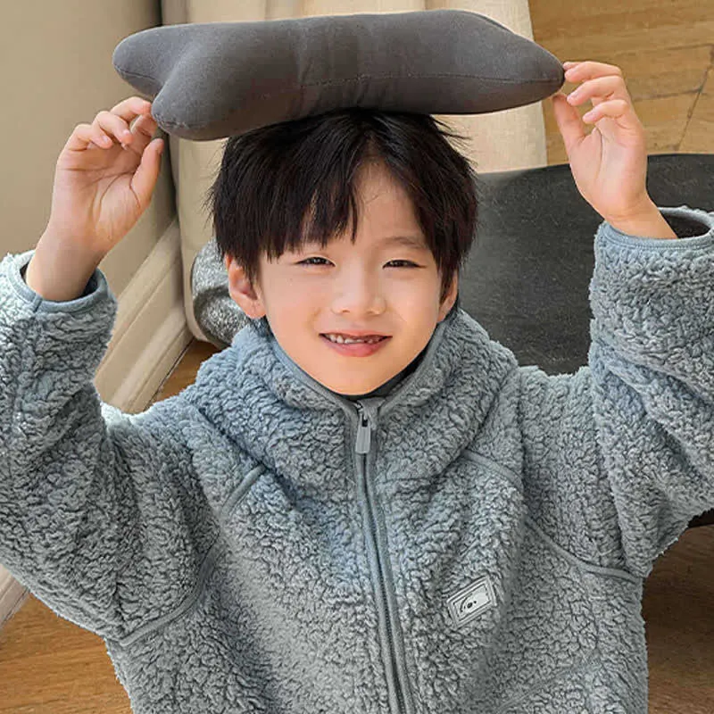 Einfarbiges Kinder-Loungewear-Set mit Kapuze und Reißverschluss