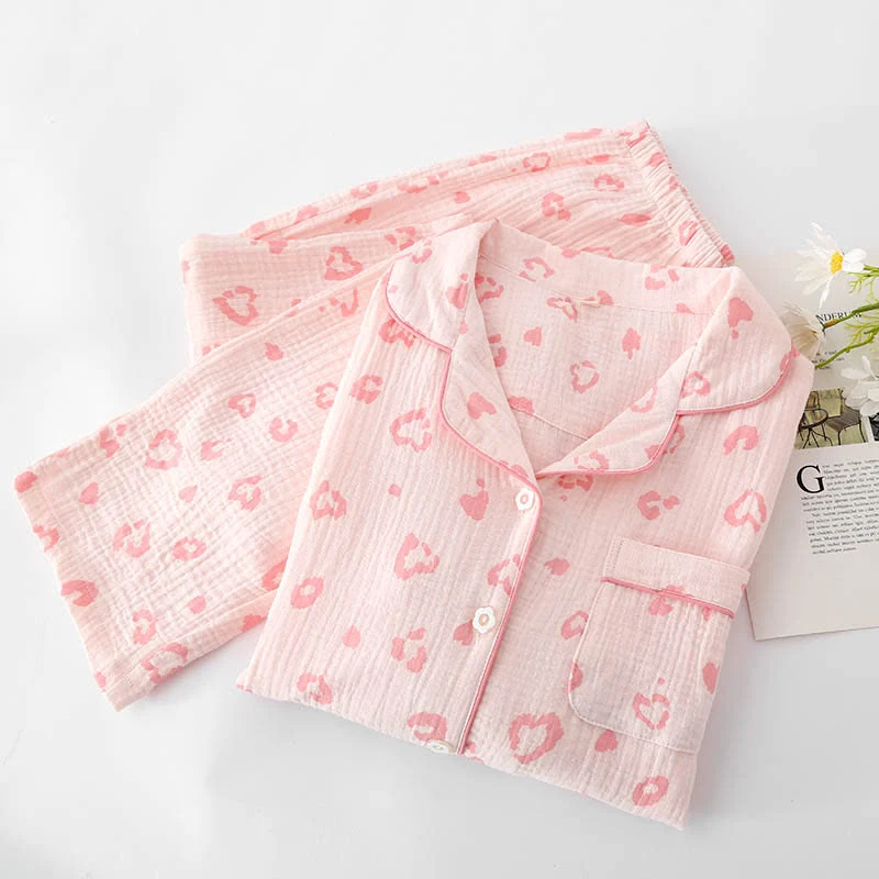 Pyjama-Set aus Baumwolle mit Herz-Leopardenmuster