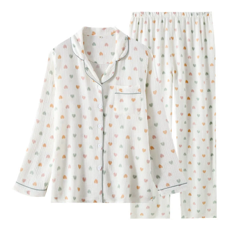 Buntes Herz-Pyjama-Set aus Baumwollgaze