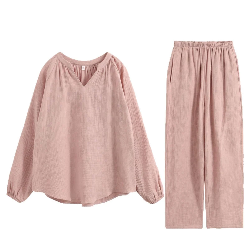 Minimalistisches Loungewear-Set aus Baumwolle mit V-Ausschnitt