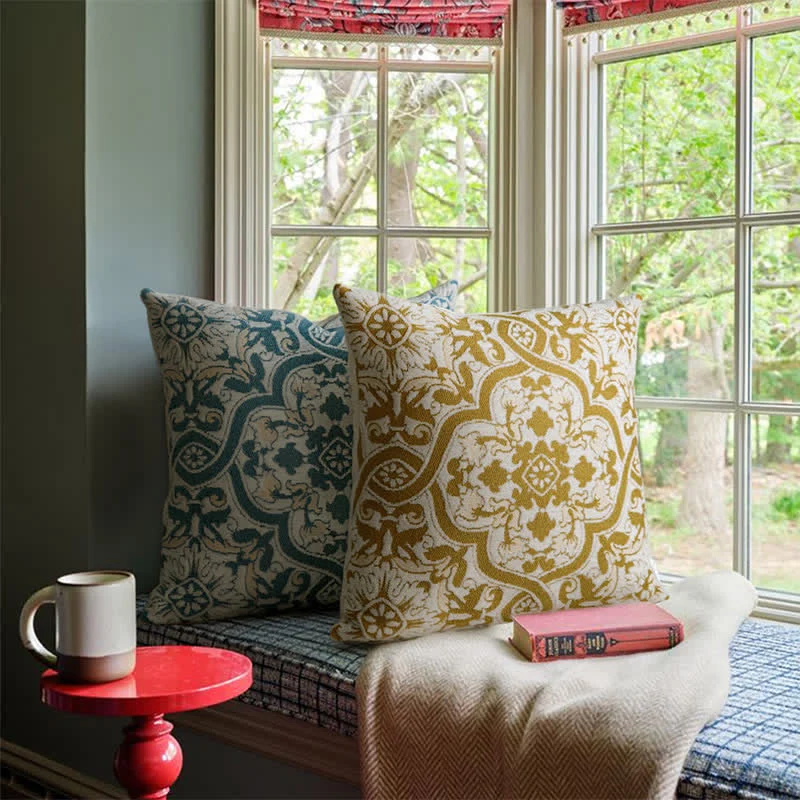 Jacquard-Kissenbezug mit Ton-in-Ton-Medaillonmuster
