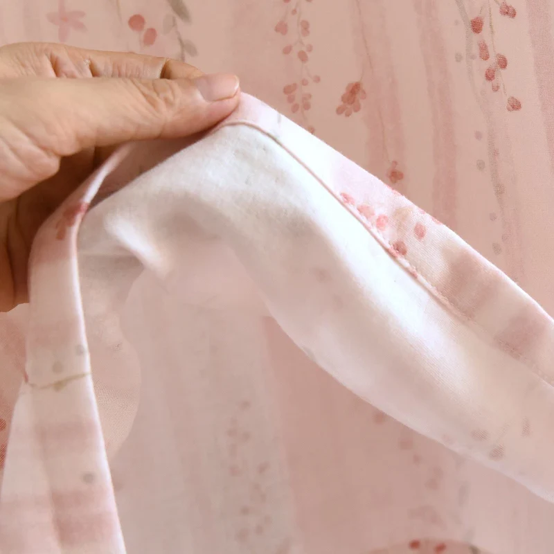 Ownkoti Orientalisch inspirierte gestreifte Loungewear aus Baumwolle mit Blumenmuster