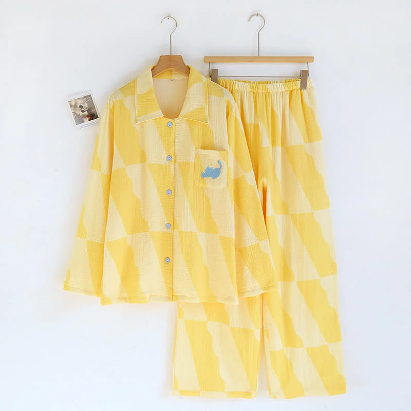 Pyjama-Set aus Baumwolle mit Katzentasche und Karomuster