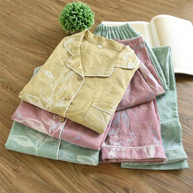 Baumwoll-Pyjama-Set im Bambusblatt-Design
