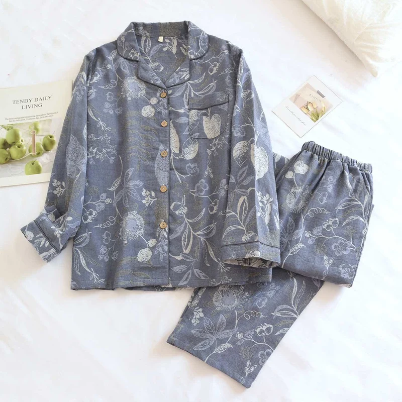 Elegantes Loungewear-Set aus Baumwolle mit Blumenmuster