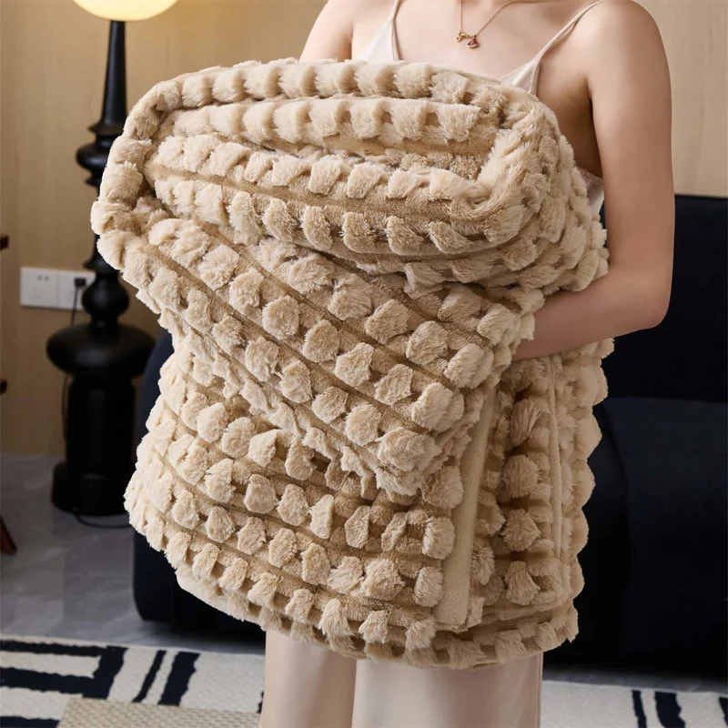 Moderne, luxuriöse Fleece-Überwurfdecke