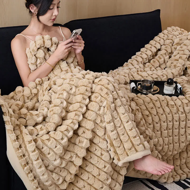 Moderne, luxuriöse Fleece-Überwurfdecke