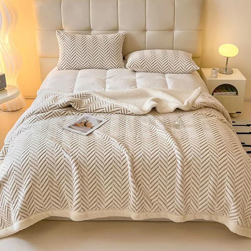 Moderne gestreifte Jacquard-Überwurfdecke
