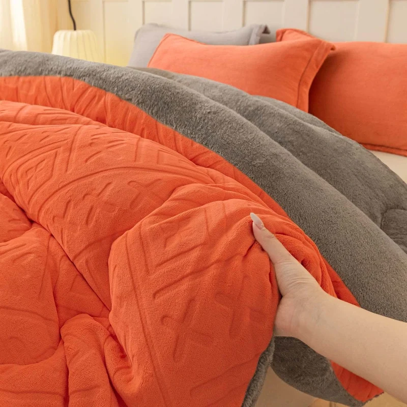 Sherpa-Plüschdecke mit geometrischem Muster