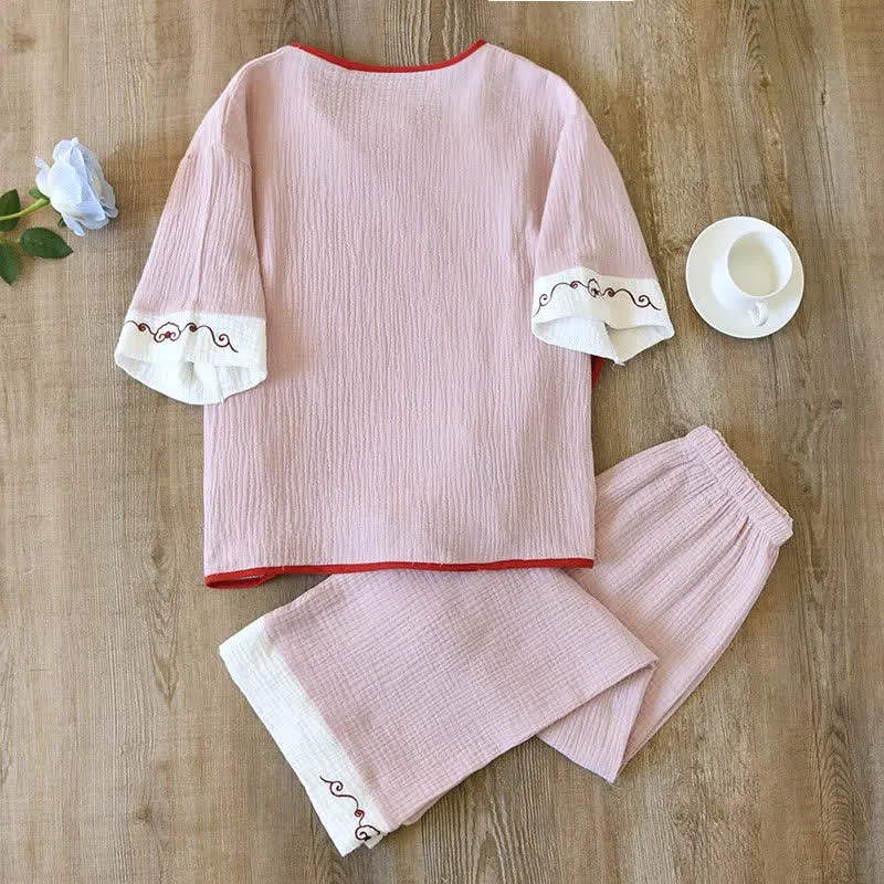 Loungewear im orientalischen Stil aus Baumwollgaze, Kimono