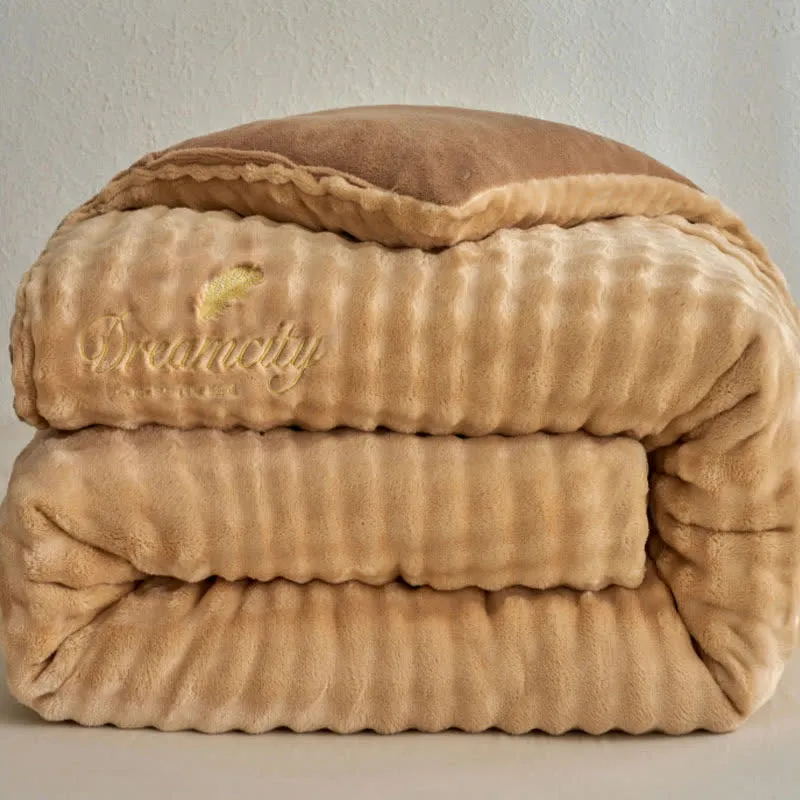 Einfarbige, flauschige, strukturierte, warme Decke