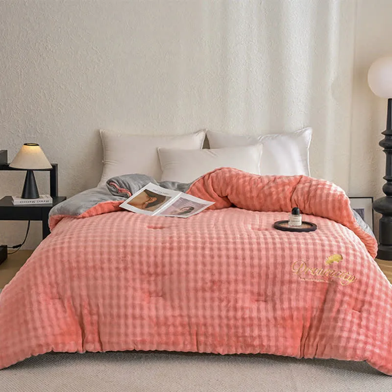 Einfarbige, flauschige, strukturierte, warme Decke