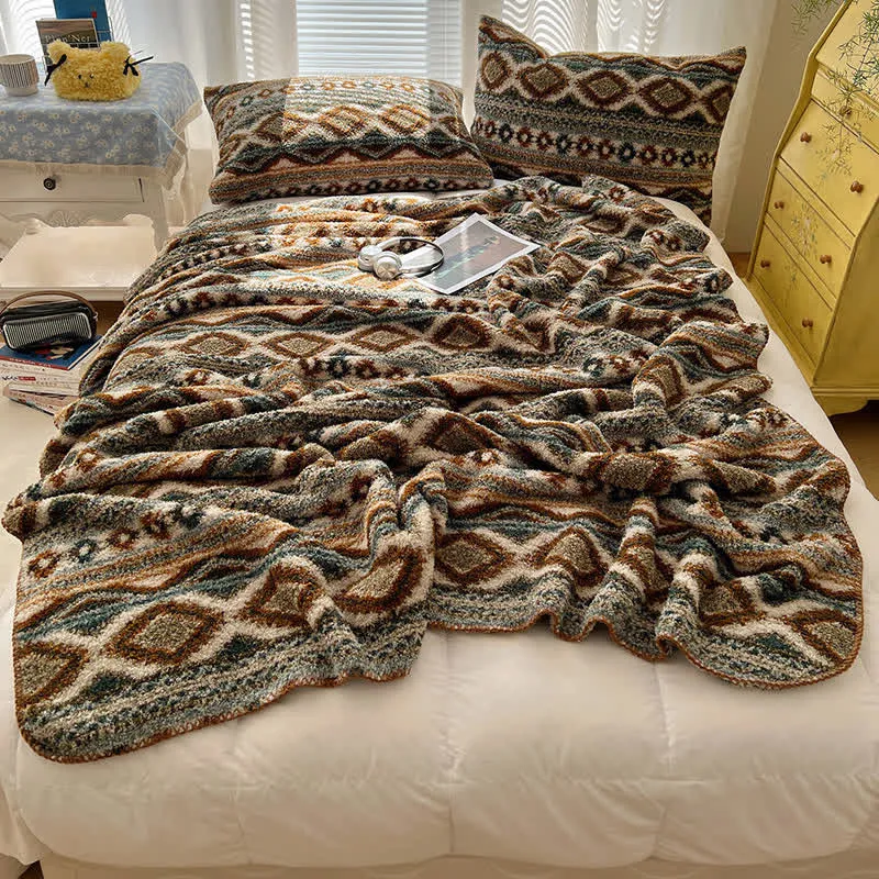 Ownkoti Flauschige Fleecedecke im Bohemian Chic