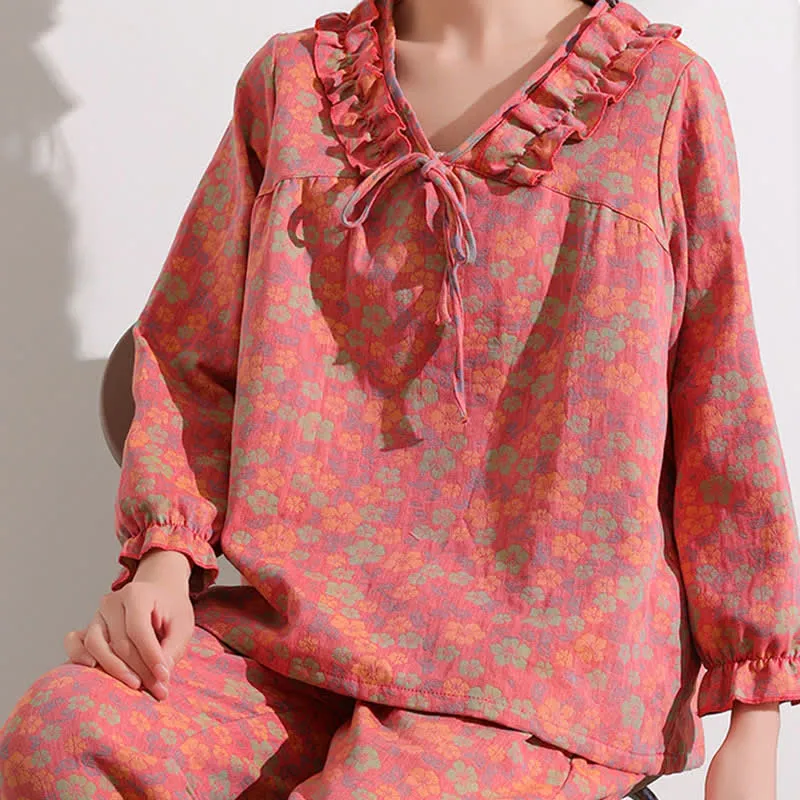 Ownkoti Loungewear aus rosafarbenem Baumwoll-Jacquard-Muster mit Rüschen und Blumenmuster