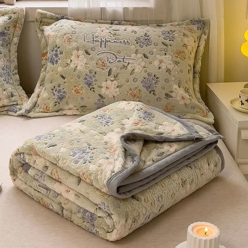 Ownkoti Elegante Plüsch-Überwurfdecke mit Blumenmuster