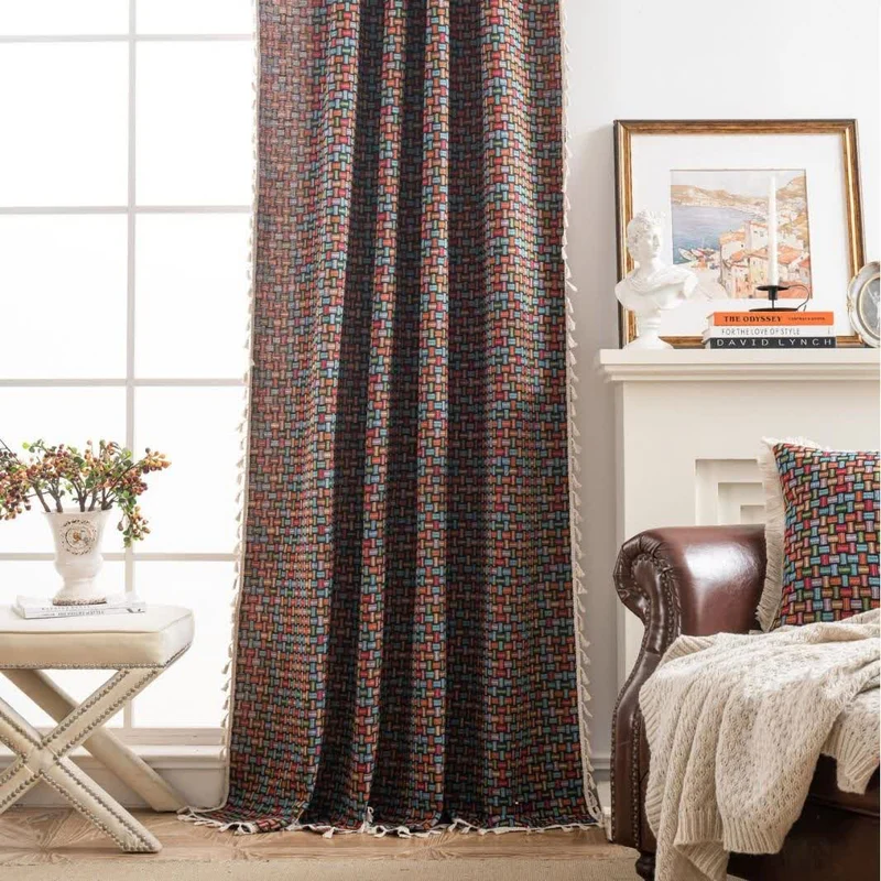Bunte Jacquard-Vorhänge mit geometrischem Knoten