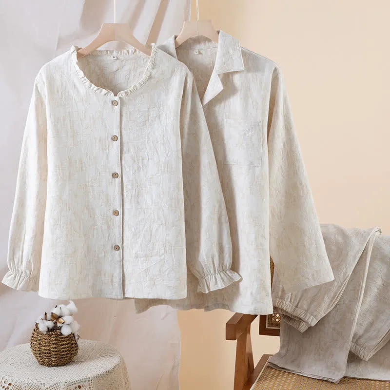 Passendes minimalistisches Loungewear-Set aus Baumwollleinen