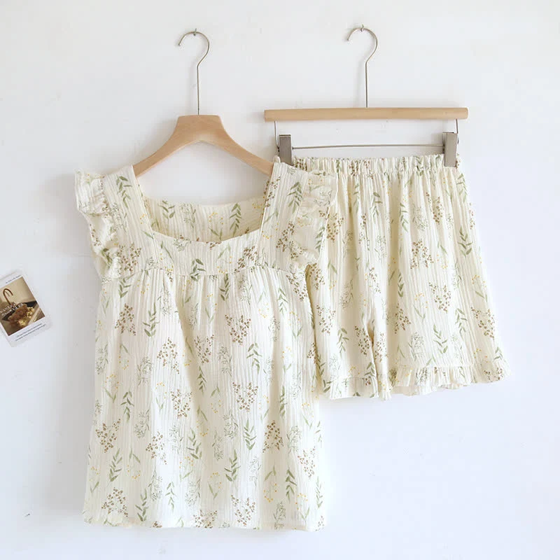 Gepolstertes Pyjama-Set mit Blattmuster und Flatterärmeln
