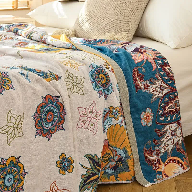 Wende-Steppdecke aus reiner Baumwolle mit Retro-Blumenmuster