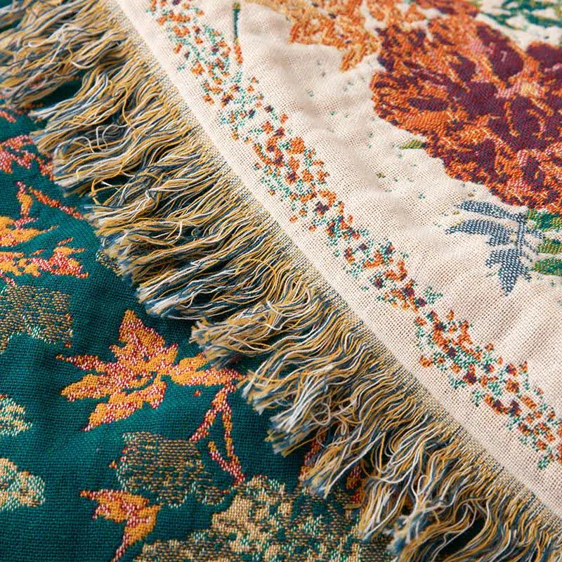 Quilt mit Blumenstrauß, Baumwollgaze, Quasten