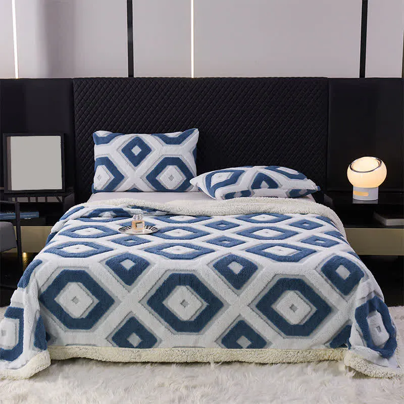 Jacquard-Sherpadecke mit geometrischem Muster