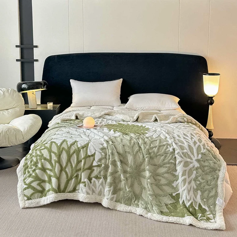 Sherpa-Decke mit floralem Muster