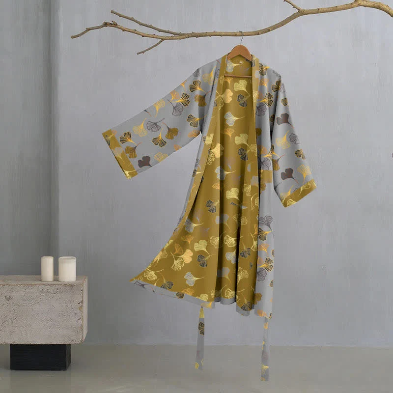 Kimono-Bademantel aus Ginkgo-Biloba-Baumwolle