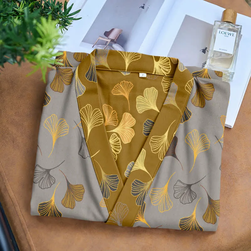 Kimono-Bademantel aus Ginkgo-Biloba-Baumwolle
