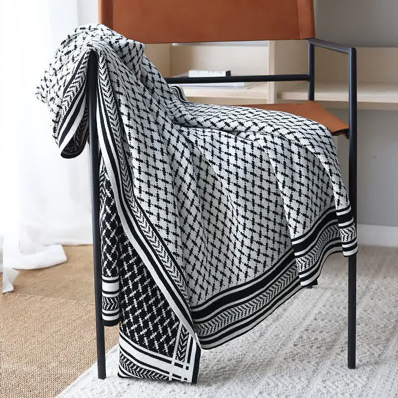 Ownkoti Strickdecke im nordischen Stil