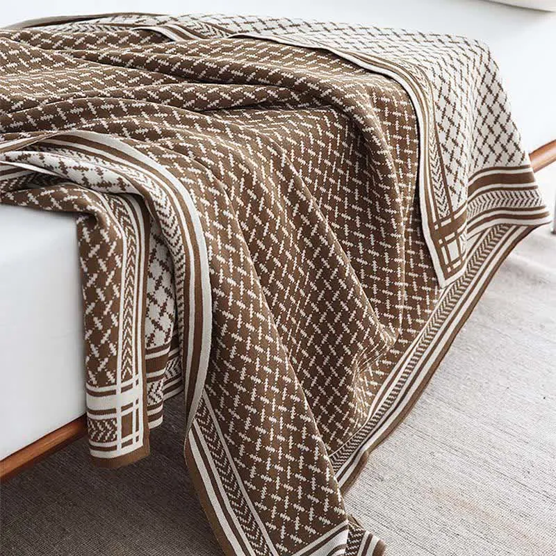 Ownkoti Strickdecke im nordischen Stil