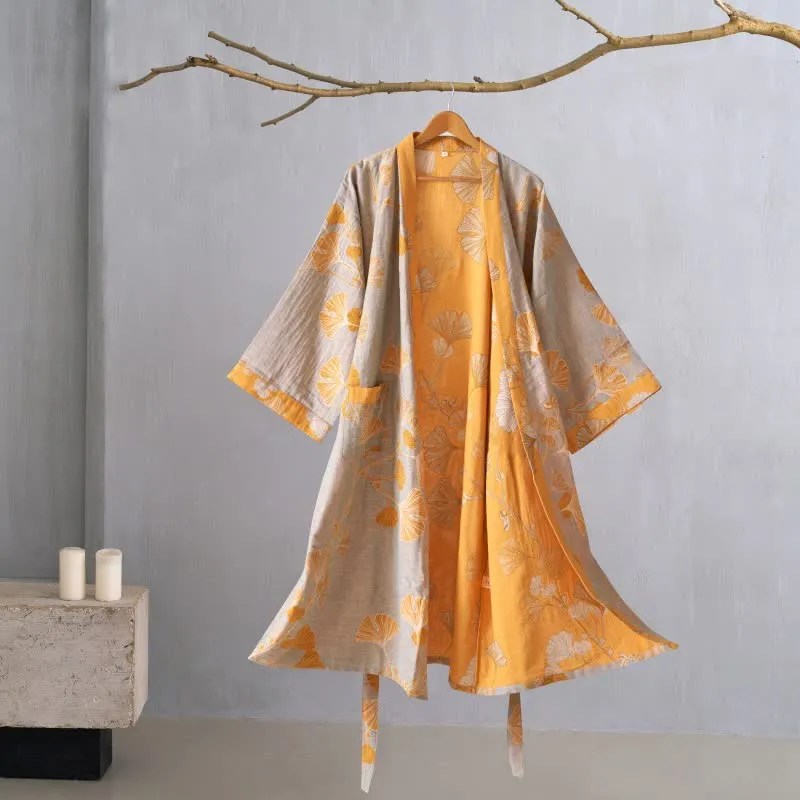 Kimono-Bademantel aus Baumwollgaze und Ginkgo