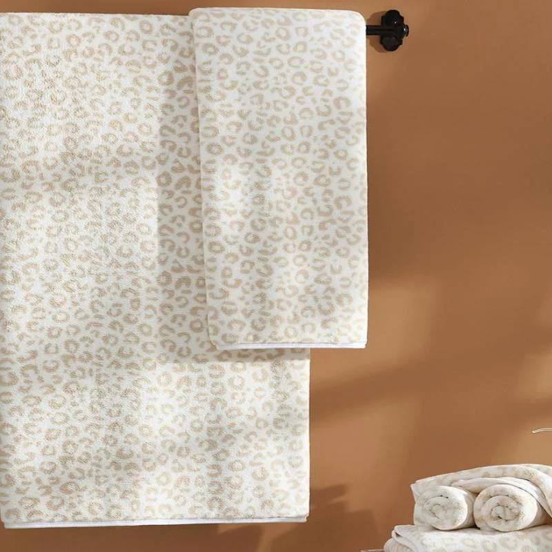 Luxuriöses Badetuch-Set mit Leopardenmuster (3er-Pack)