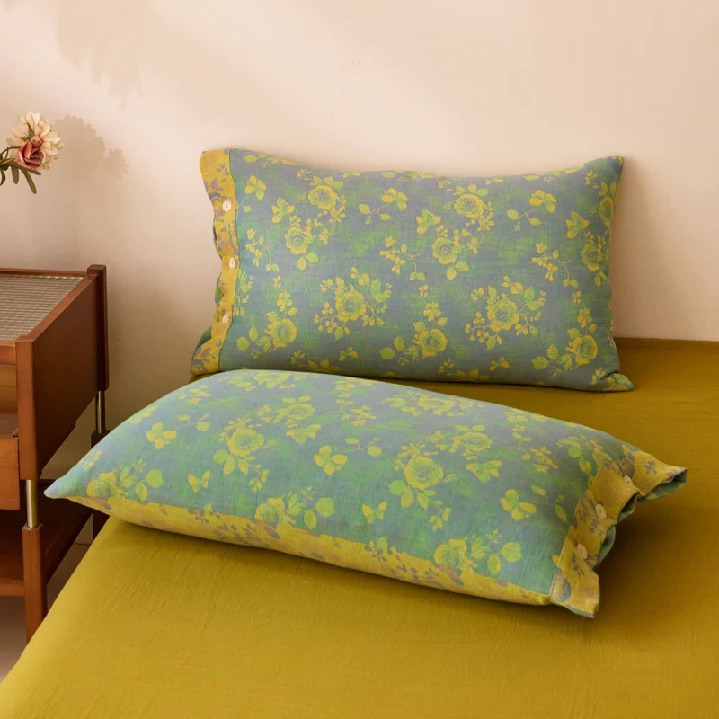 Tagesdecke aus Baumwollgaze mit Rosen-Jacquardmuster