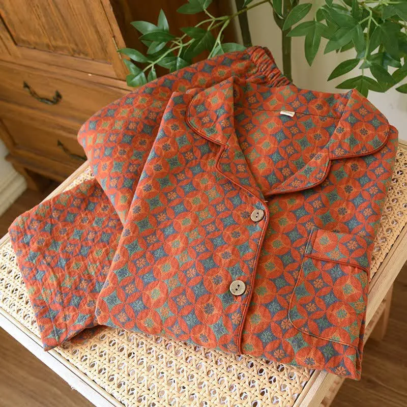 Ownkoti Loungewear aus Baumwollgaze mit Retro-Geometrie-Muster
