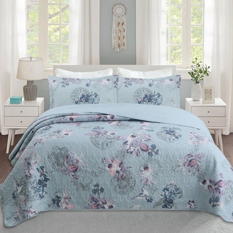 Elegante Steppdecke aus weicher Baumwolle mit Blumenmuster
