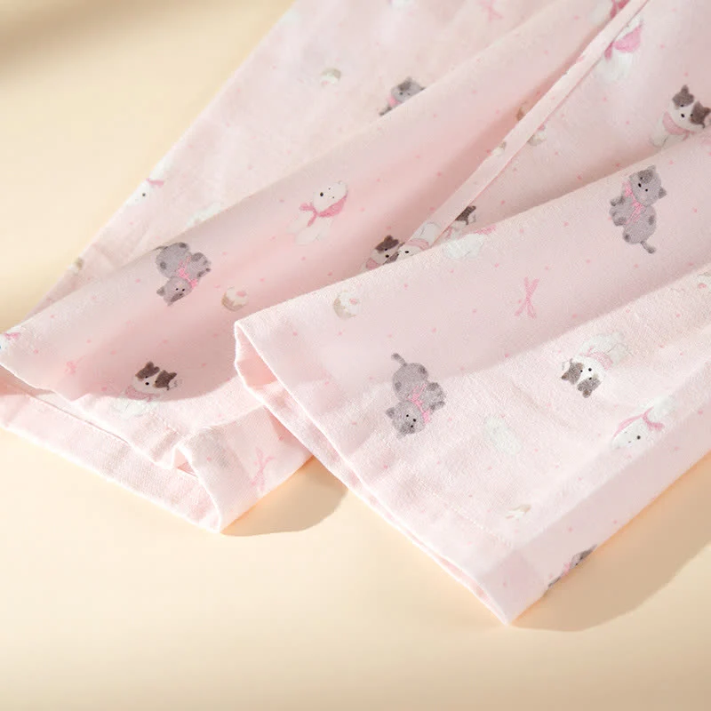 Niedliches Loungewear-Set aus gebürsteter Baumwolle mit Hunde- und Katzenmotiven