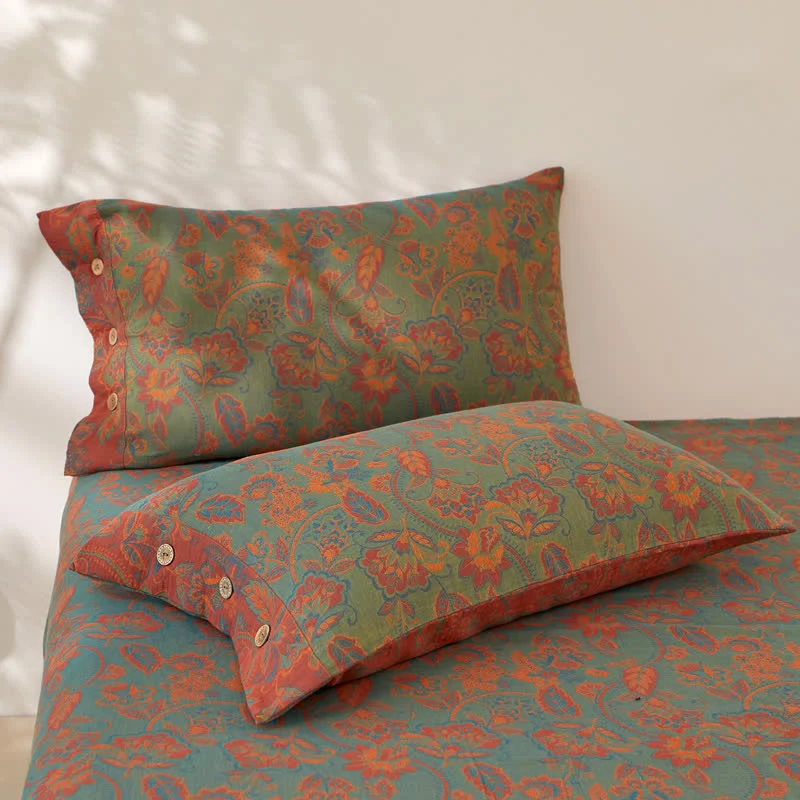 Wende-Bettdecke aus garngefärbter Baumwollgaze mit Retro-Blumenmuster