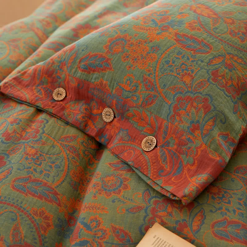 Wende-Bettdecke aus garngefärbter Baumwollgaze mit Retro-Blumenmuster
