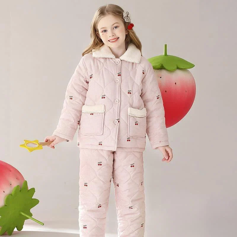 Gestepptes Loungewear-Set mit Kirschmuster für Kinder