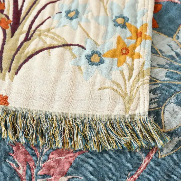 Sofadecke aus Baumwollgaze mit ländlichem Blumenmuster