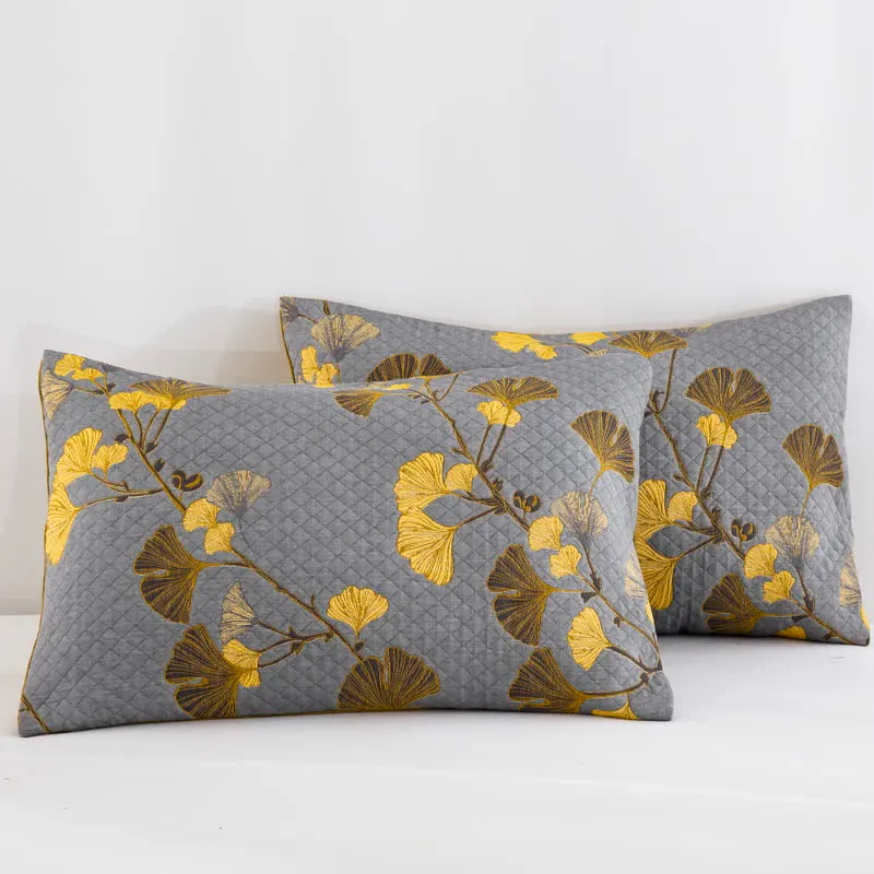 Wendbare Tagesdecke aus Bio-Baumwolle mit Ginkgo-Blatt