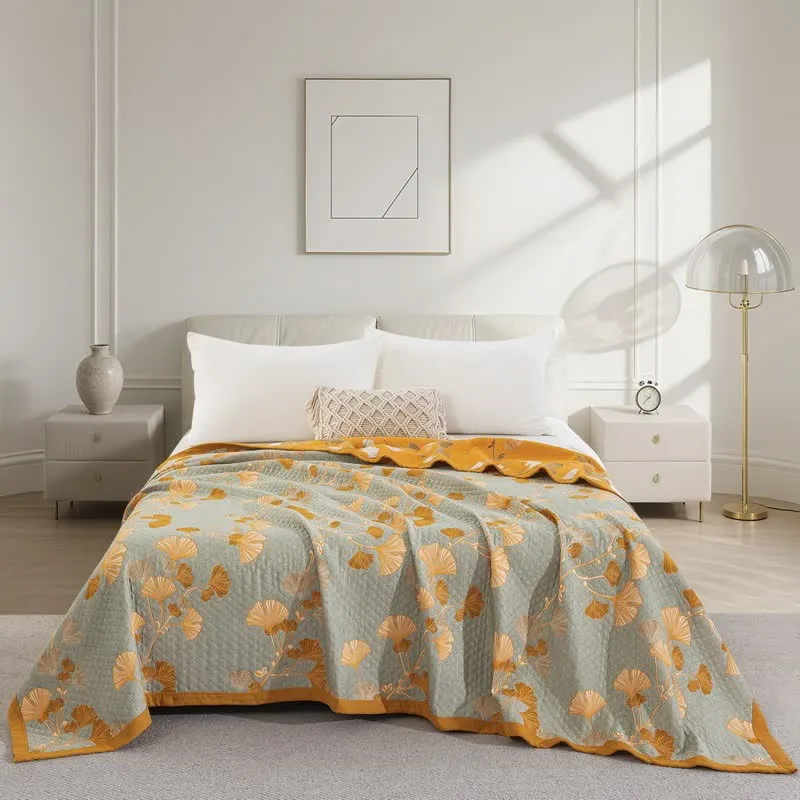 Wendbare Tagesdecke aus Bio-Baumwolle mit Ginkgo-Blatt