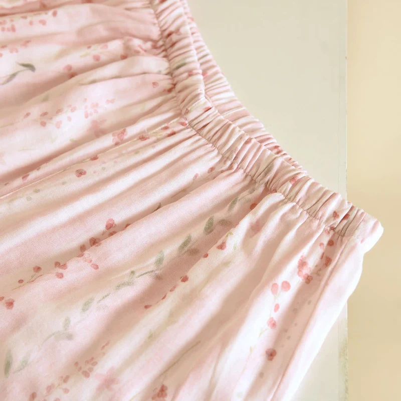 Rosa gestreiftes Kimono-Loungewear-Set mit Blumenmuster