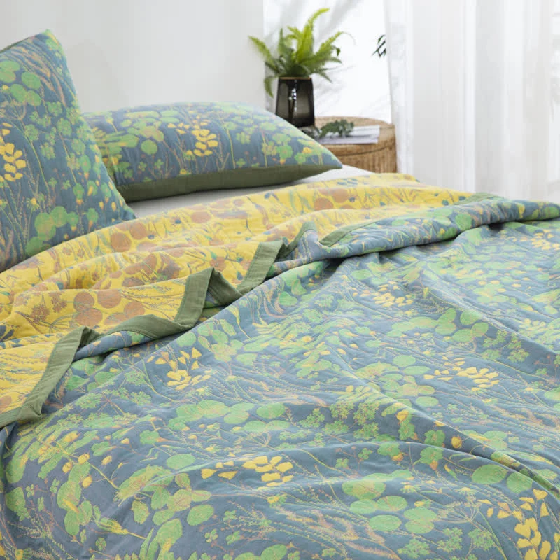 Pastorale dreilagige Baumwollgaze, elegante Steppdecke
