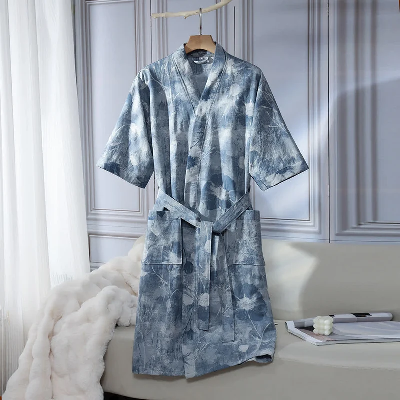 Unisex-Bademantel aus Baumwollgaze mit Blumenmuster, Blau
