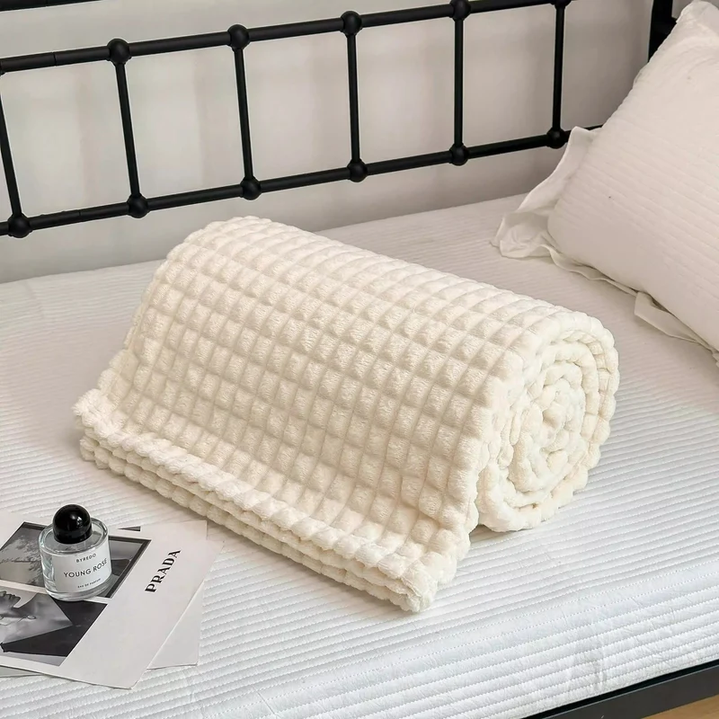 Karierte, dicke, warme Kuscheldecke